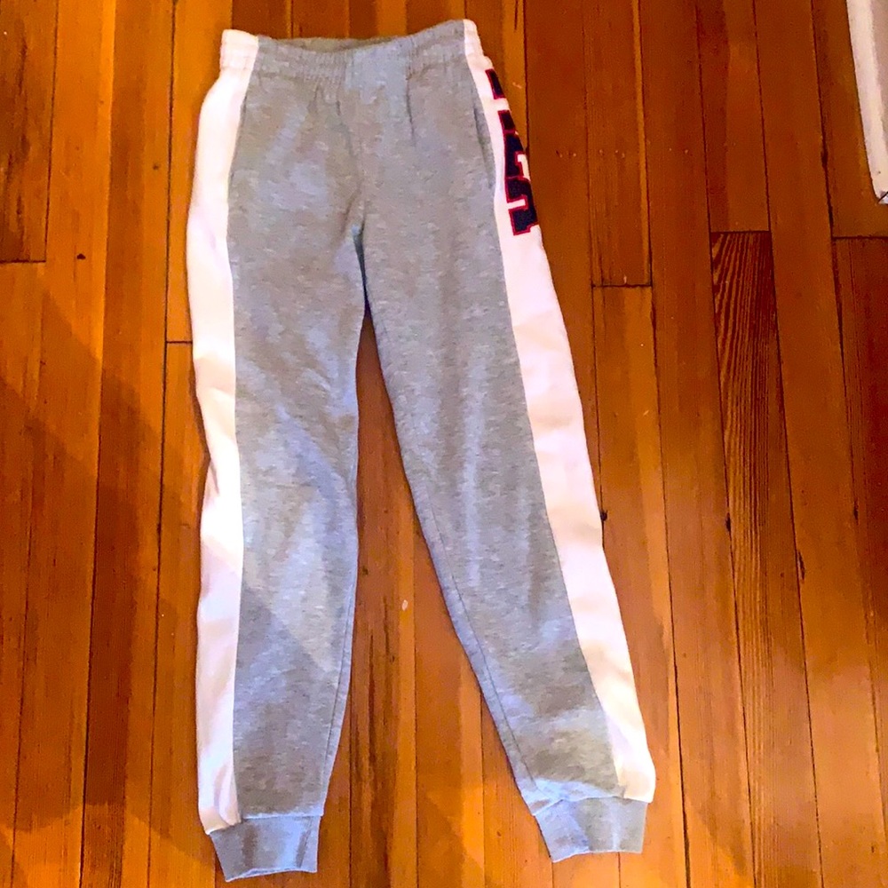 Soft adjustable waist tie- comfy sweatpants